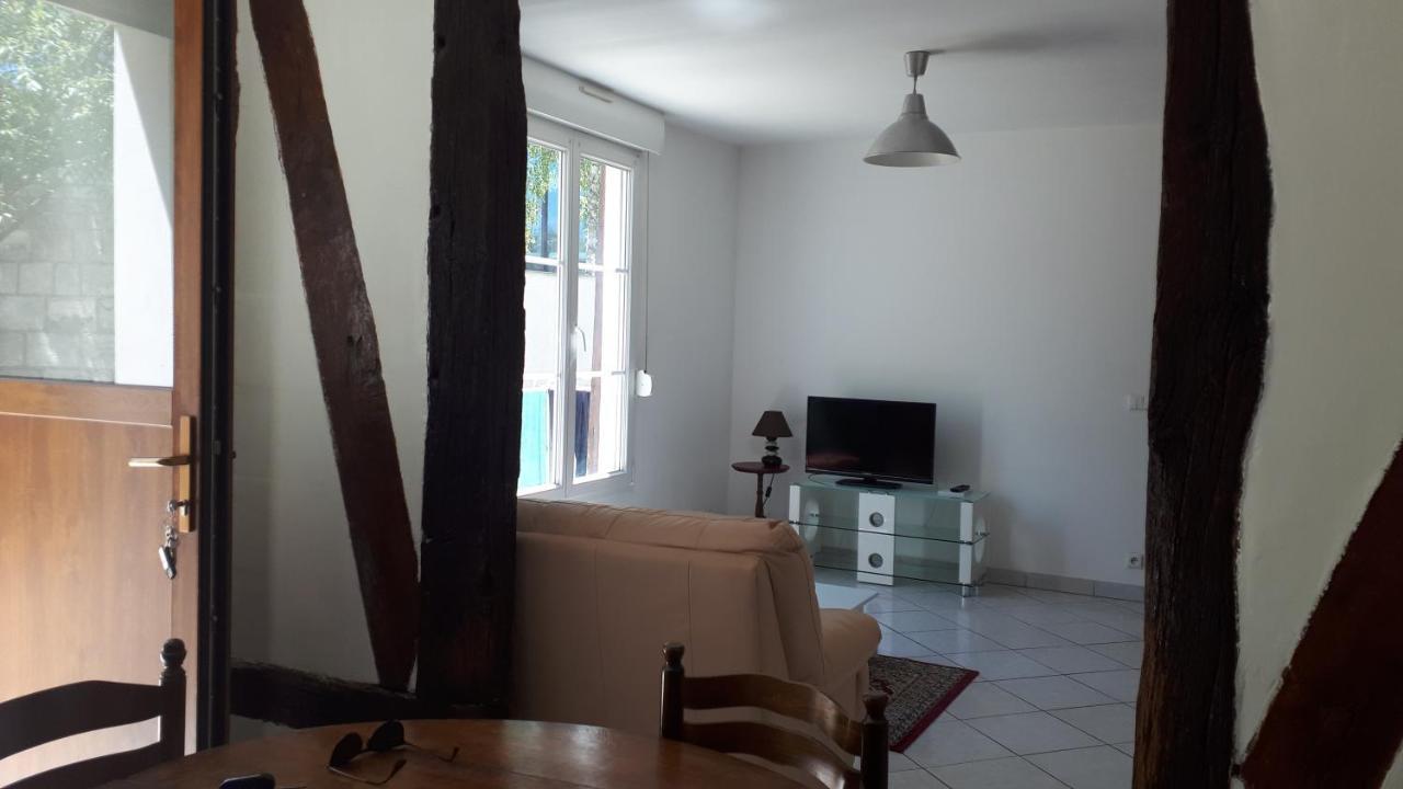 F4 Dans Maison Au Calme Pres Du Centre De Chalons En Champagne Exteriör bild