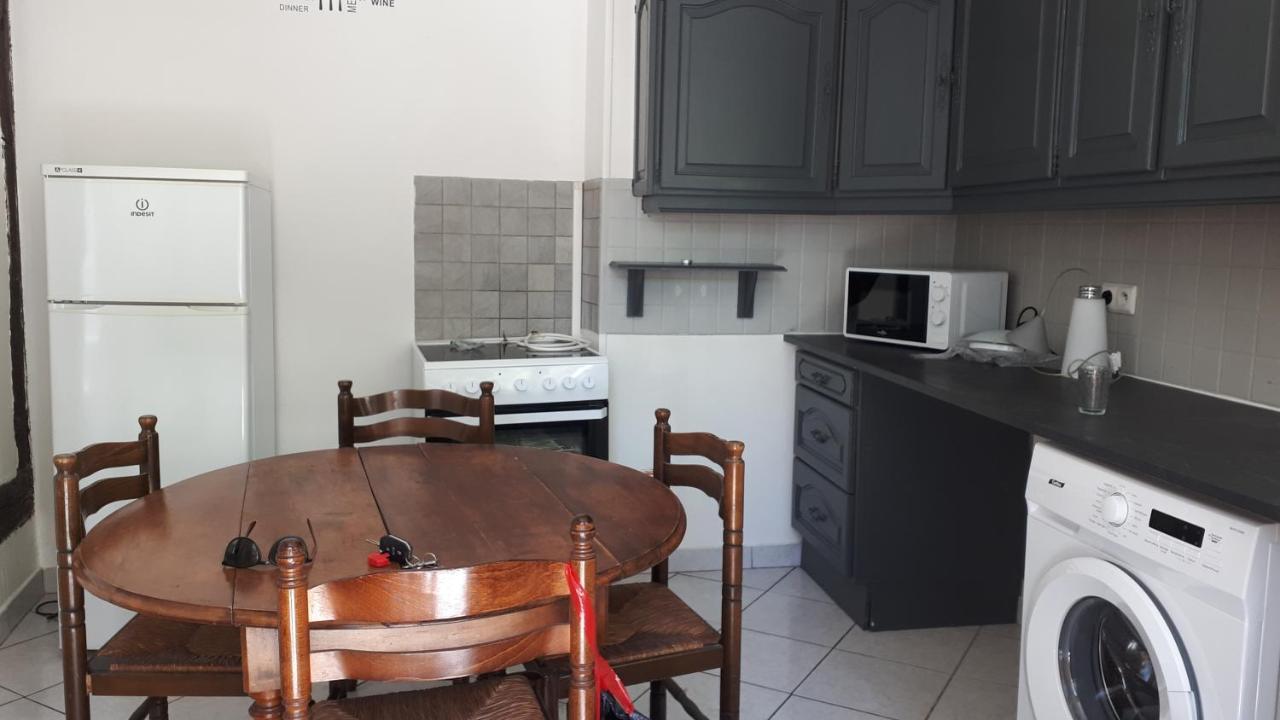 F4 Dans Maison Au Calme Pres Du Centre De Chalons En Champagne Exteriör bild